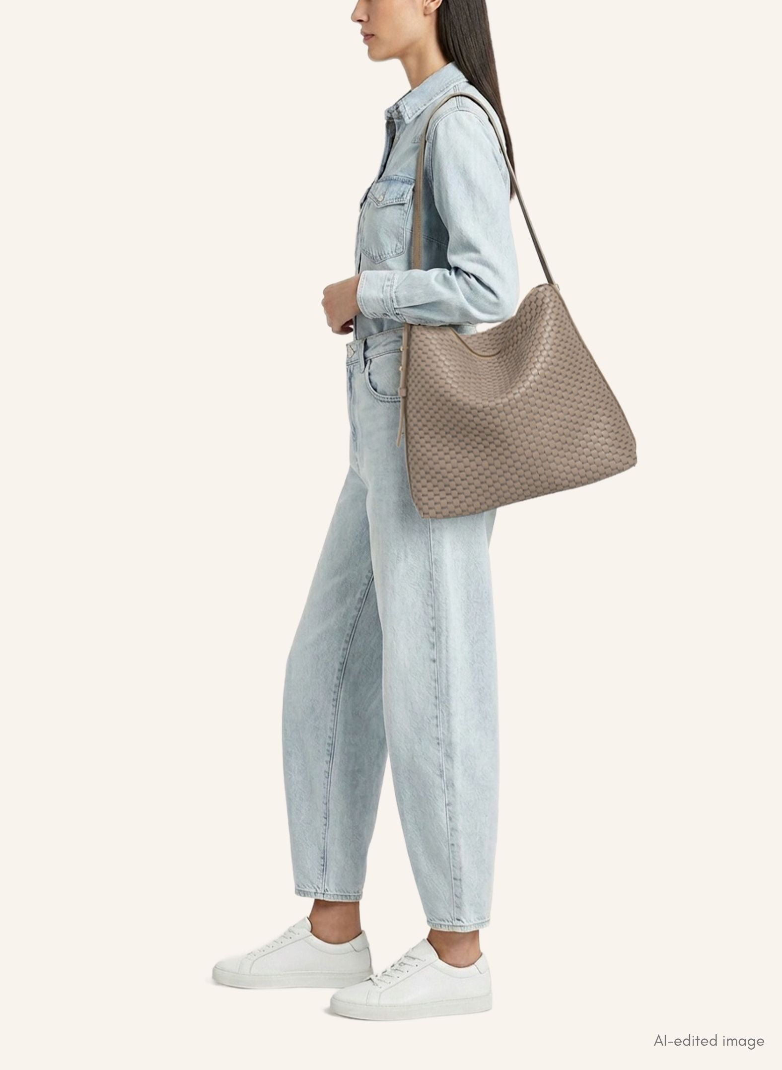 '1725' Hobo Bag Acacia