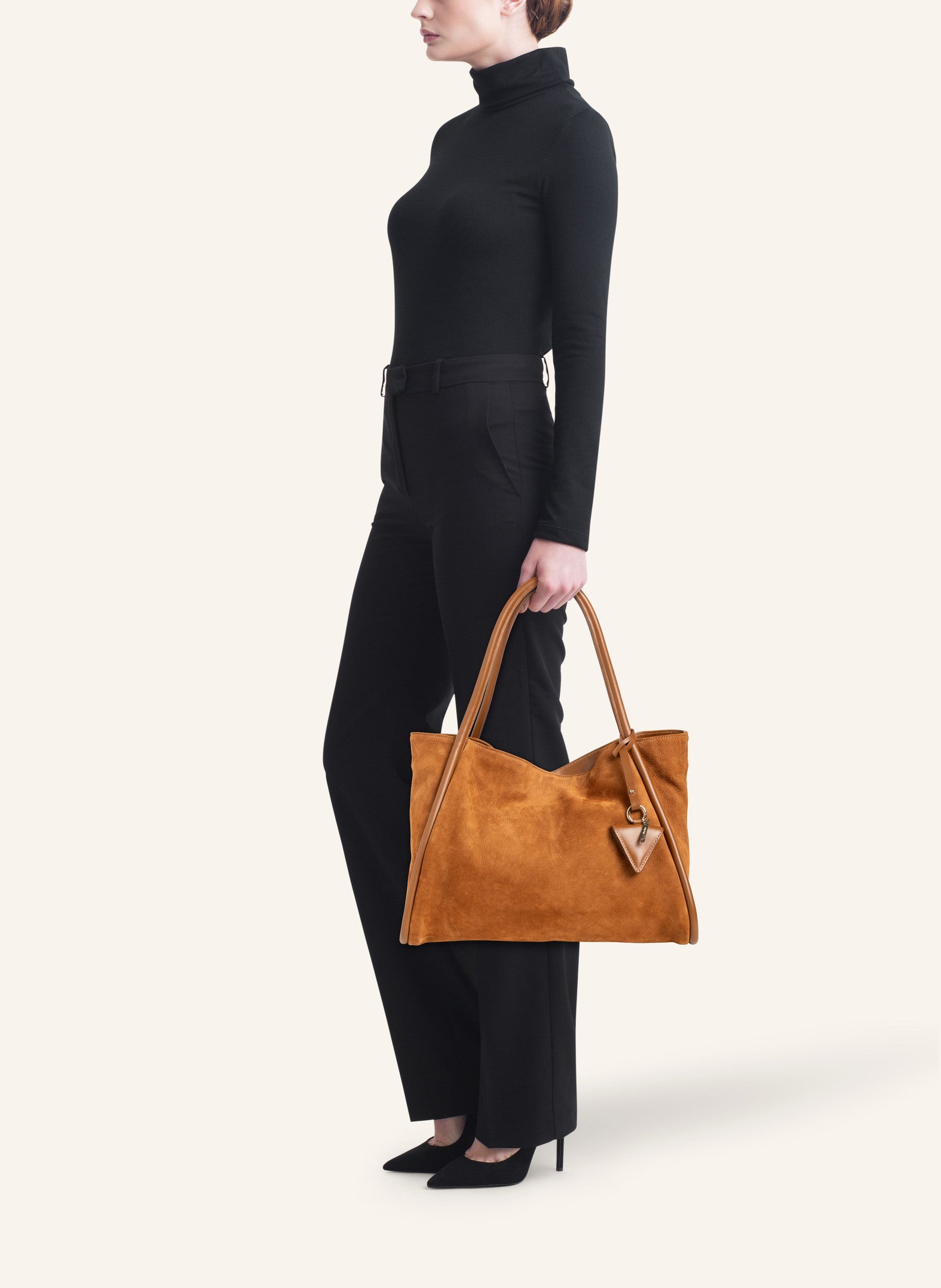 "09" Tubolare senza Frange Nabuk Sella