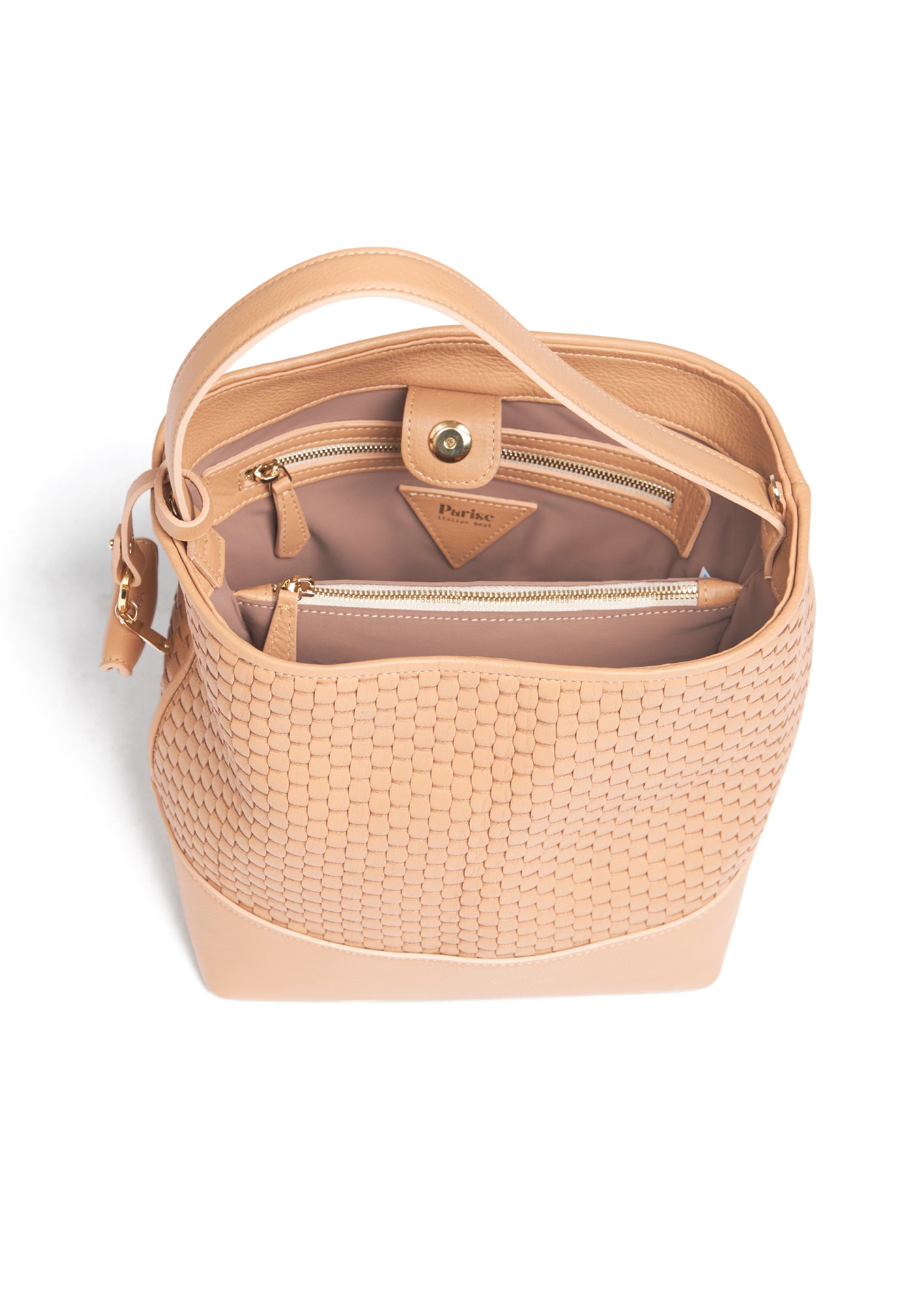 Interior of the 51 Large Bucket Bag, featuring a spacious compartment and premium cotton lining.