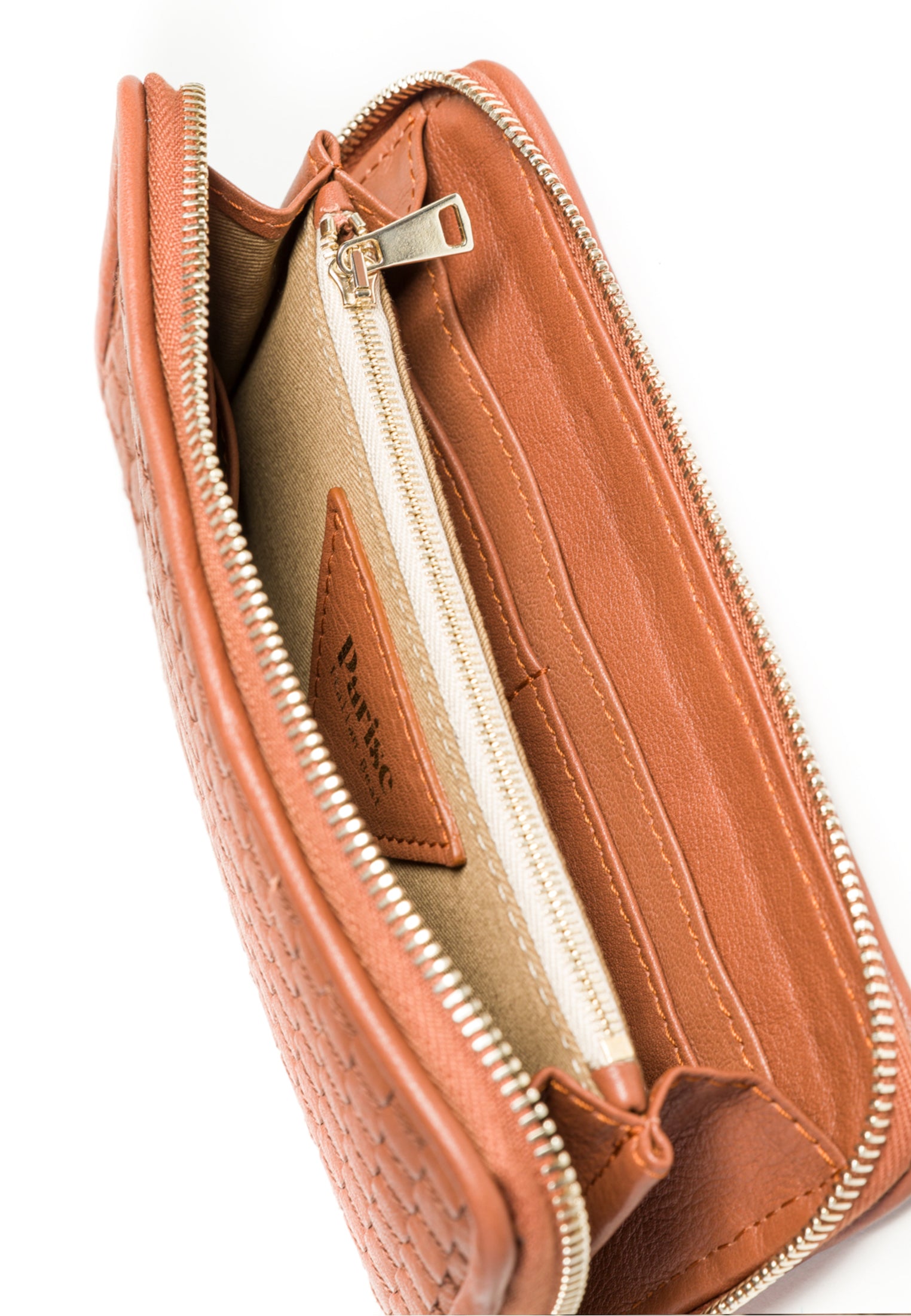 Interior of Wallet 15 with card slots and cash compartment