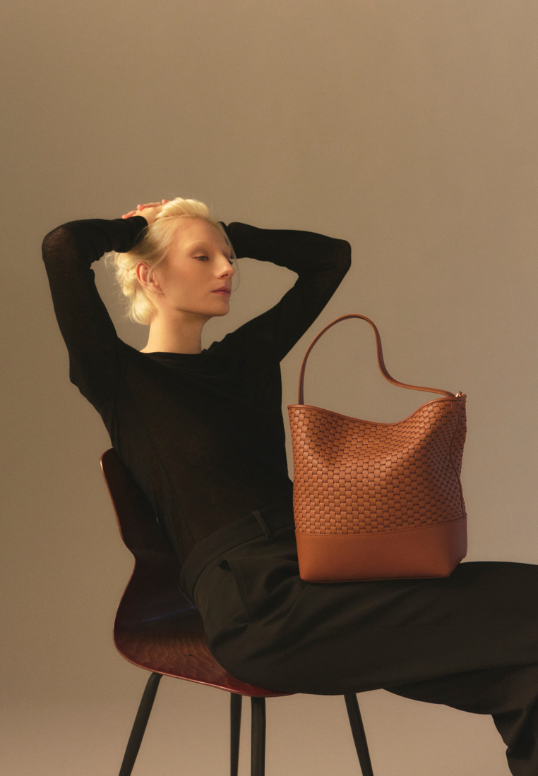 "51" Beuteltasche Large Brandy