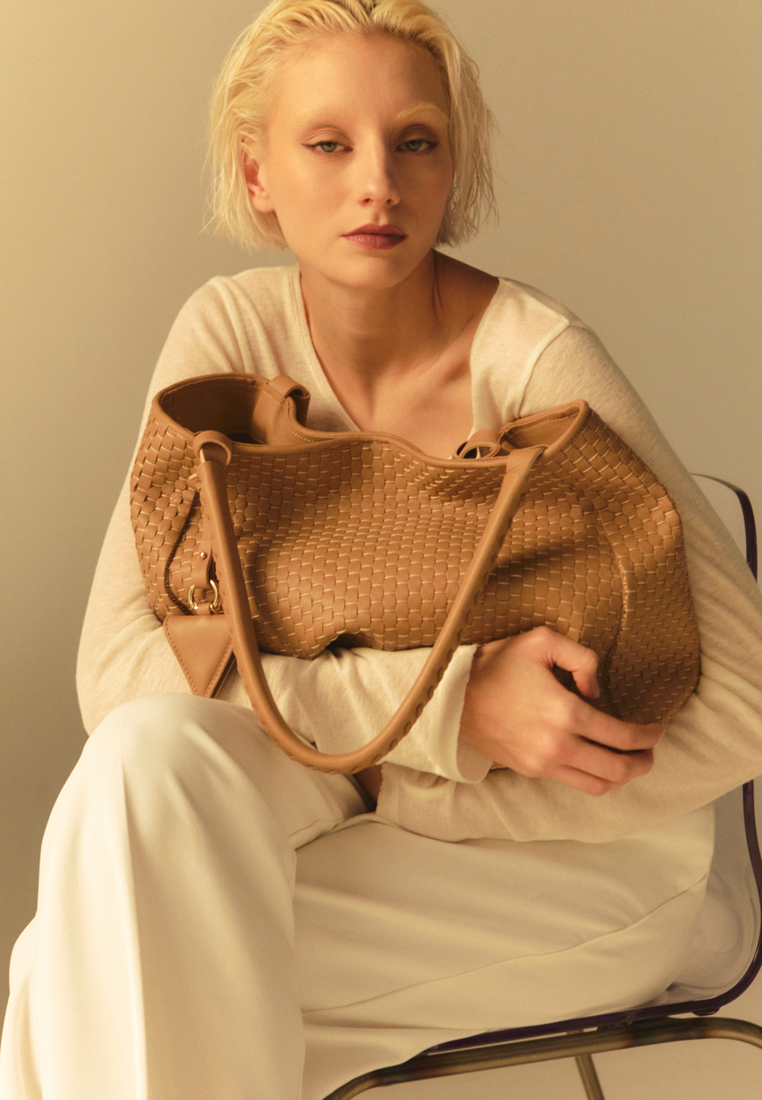 '09' Plain Camel Large