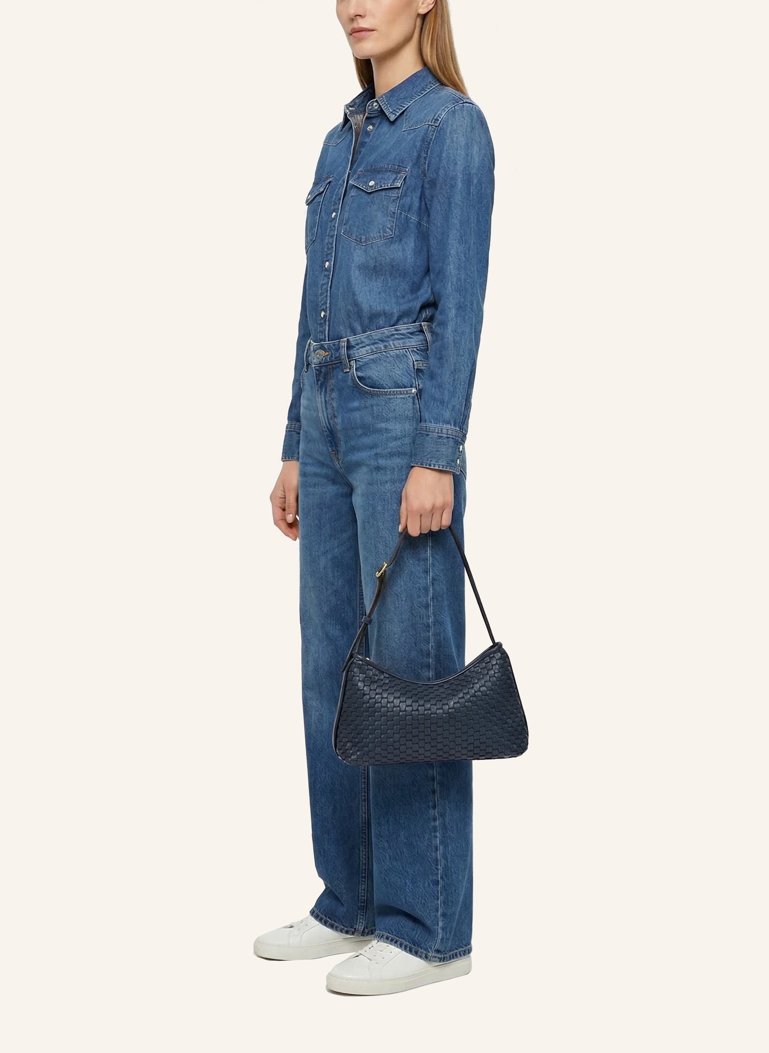 '81' Baguette Navy Blue